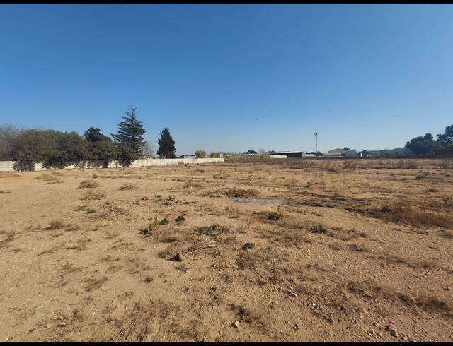 20,000M² INDUSTRIAL YARD FOR SALE IN POMONA